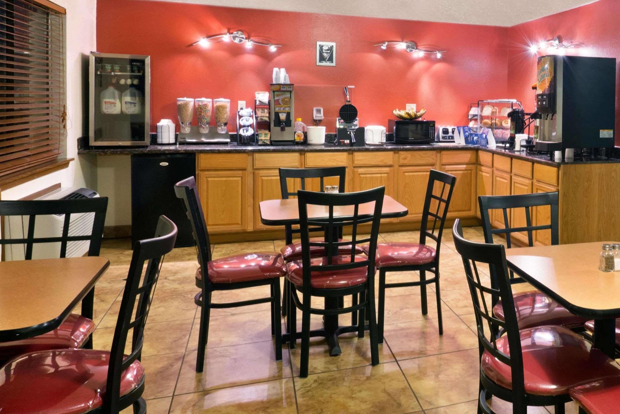 阿拉莫戈多速8酒店 外观 照片